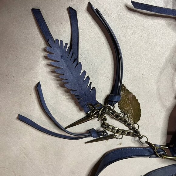 Aldo Fringe Crossbody Tassel Bag - Picture 6 of 7